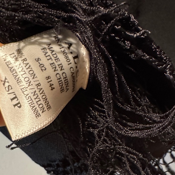 A.L.C Scalloped Black Fringe Hem Pencil Bodycon High Waisted Tassel Skirt - Picture 13 of 13